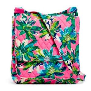 Vera Bradley tropical paradise crossbody bag.
